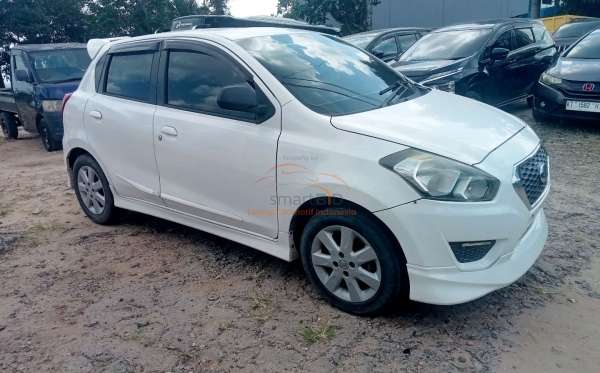DATSUN  GO PANCA  T