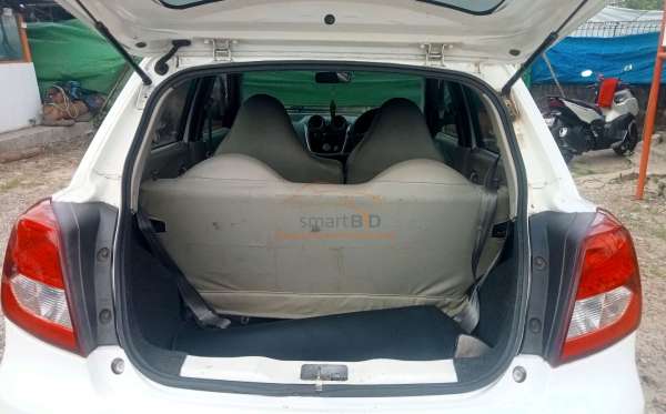 DATSUN  GO PANCA  T