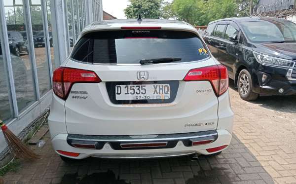 HONDA HRV RU5 1.8 RS