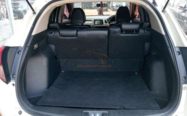 HONDA HRV RU5 1.8 RS