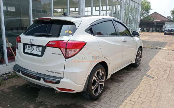 HONDA HRV RU5 1.8 RS