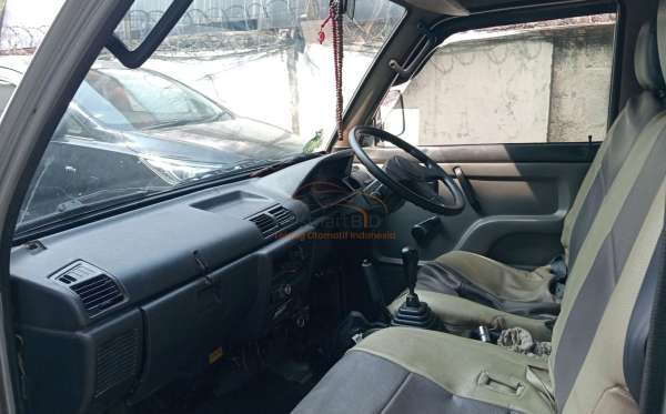 SUZUKI ST 150 FUTURA