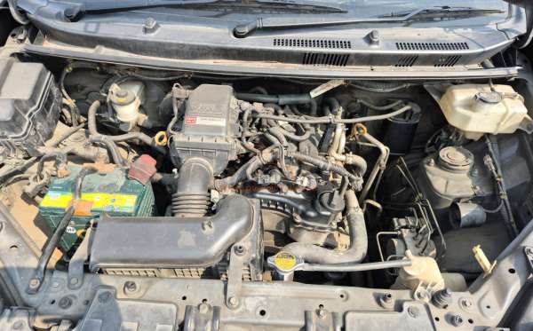 TOYOTA AVANZA 1.3 G