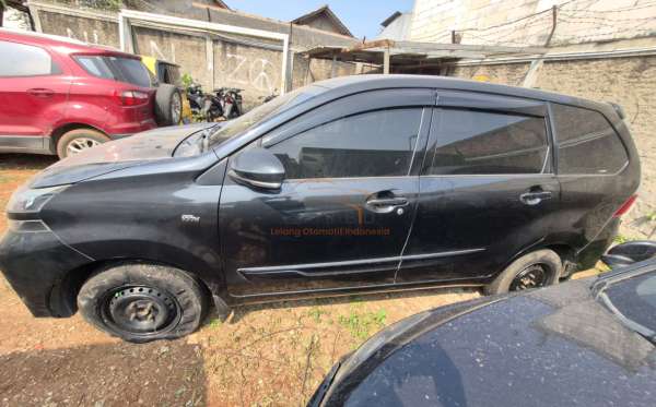 TOYOTA AVANZA 1.3 G