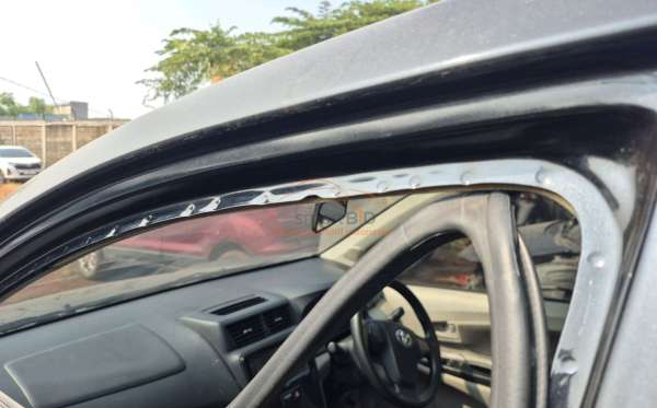 TOYOTA AVANZA 1.3 G