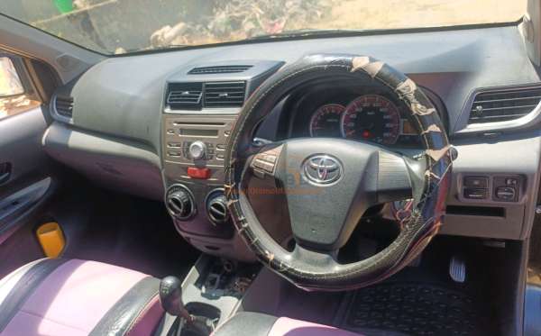 TOYOTA NEW AVANZA VELOZ 1.5