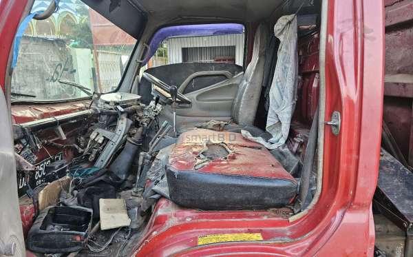 TOYOTA DYNA 130 HT