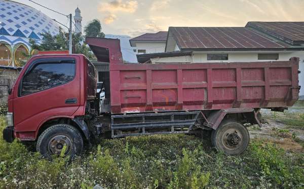 TOYOTA DYNA 130 HT