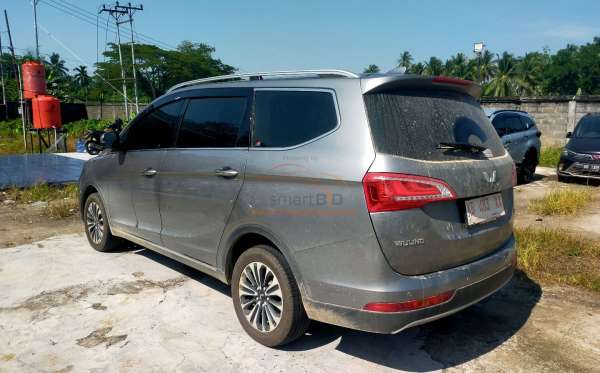 WULING CORTEZ 1.5 LUX