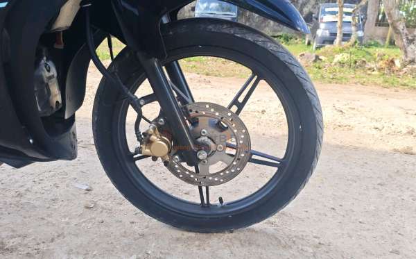 YAMAHA JUPITER Z1