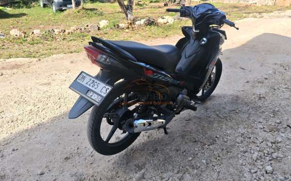 YAMAHA JUPITER Z1