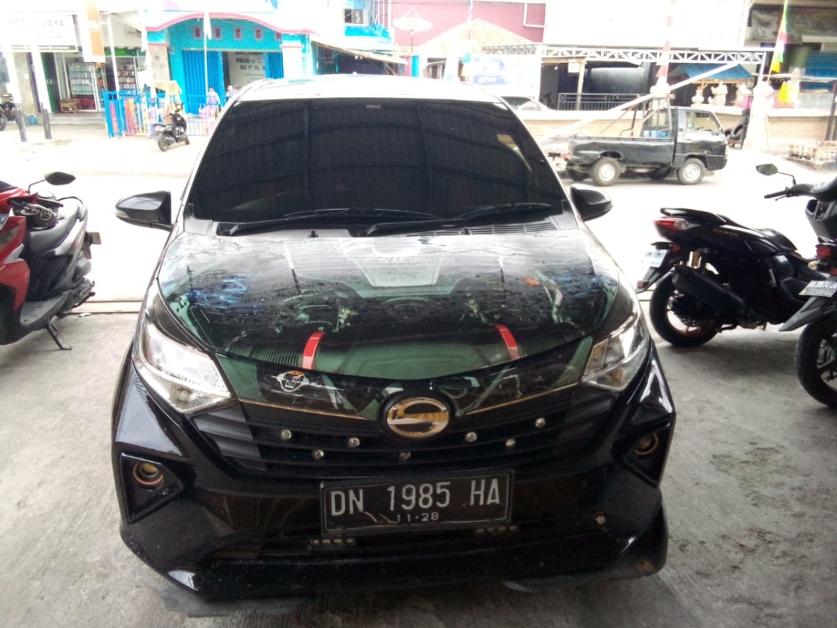 DAIHATSU SIGRA  R