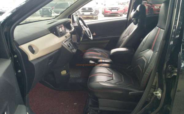 DAIHATSU SIGRA R