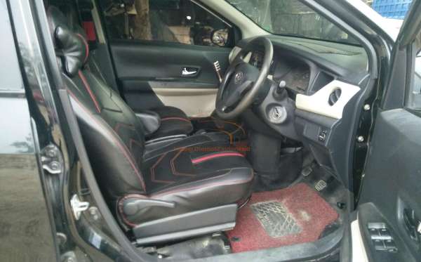 DAIHATSU SIGRA R