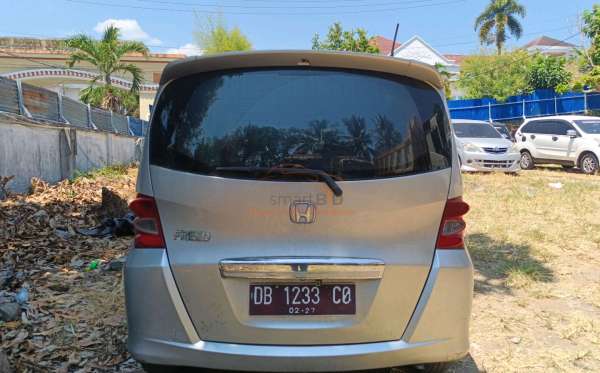 HONDA FREED GB3 1.5 E