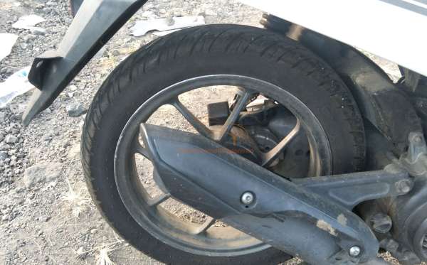 HONDA  GENIO