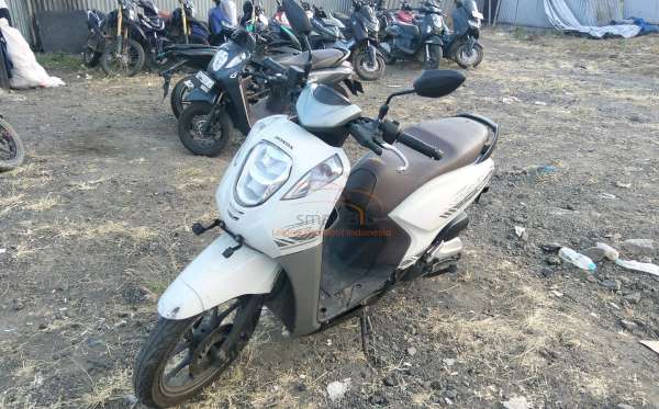 HONDA  GENIO