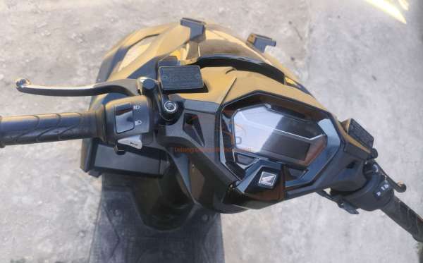 HONDA  VARIO 160
