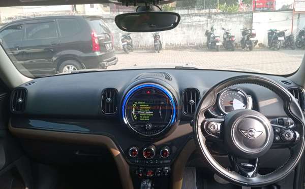MINI COOPER COUNTRYMAN