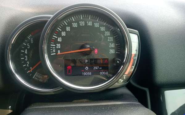 MINI COOPER COUNTRYMAN