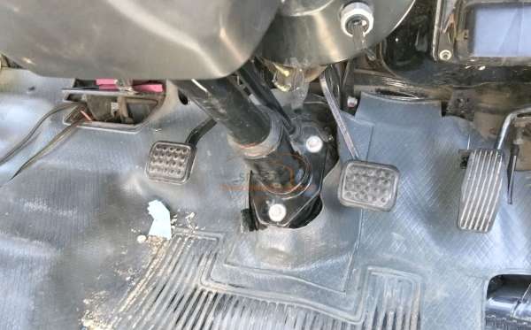 MITSUBISHI L 300