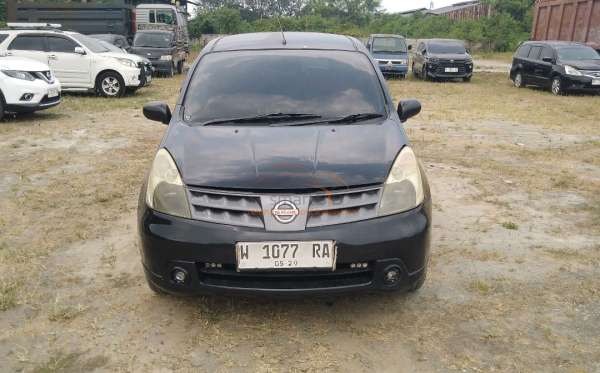 NISSAN GRAND LIVINA XV 1.5