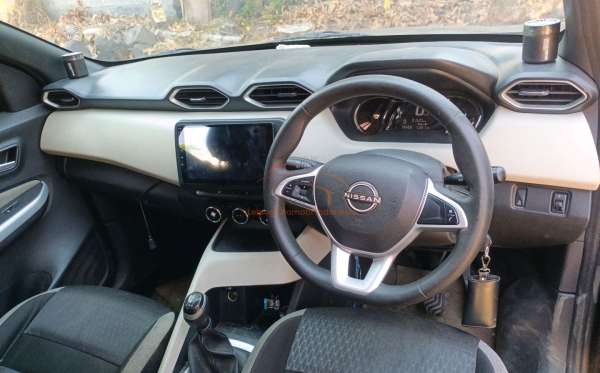NISSAN MAGNITE