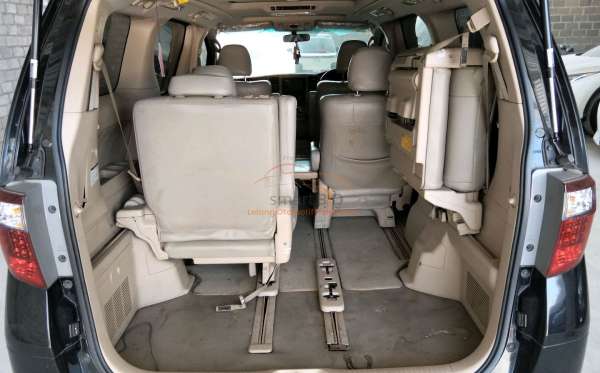 TOYOTA ALPHARD 2.4