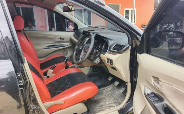 TOYOTA AVANZA 1.5 G