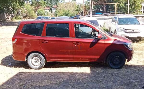 WULING  FORMO  MB 8F