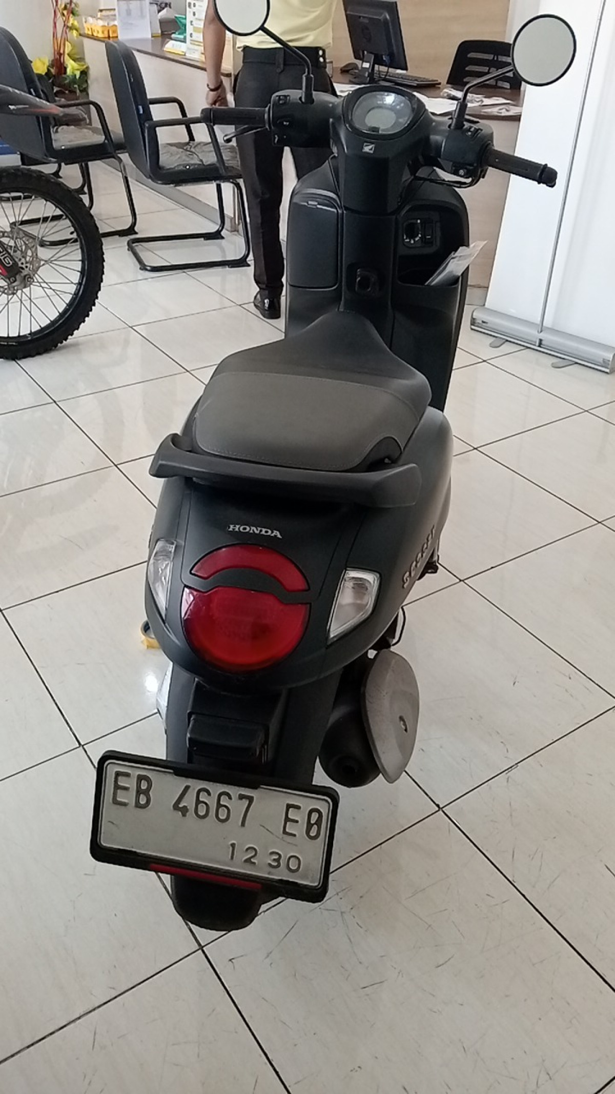 HONDA SCOOPY PRESTIGE