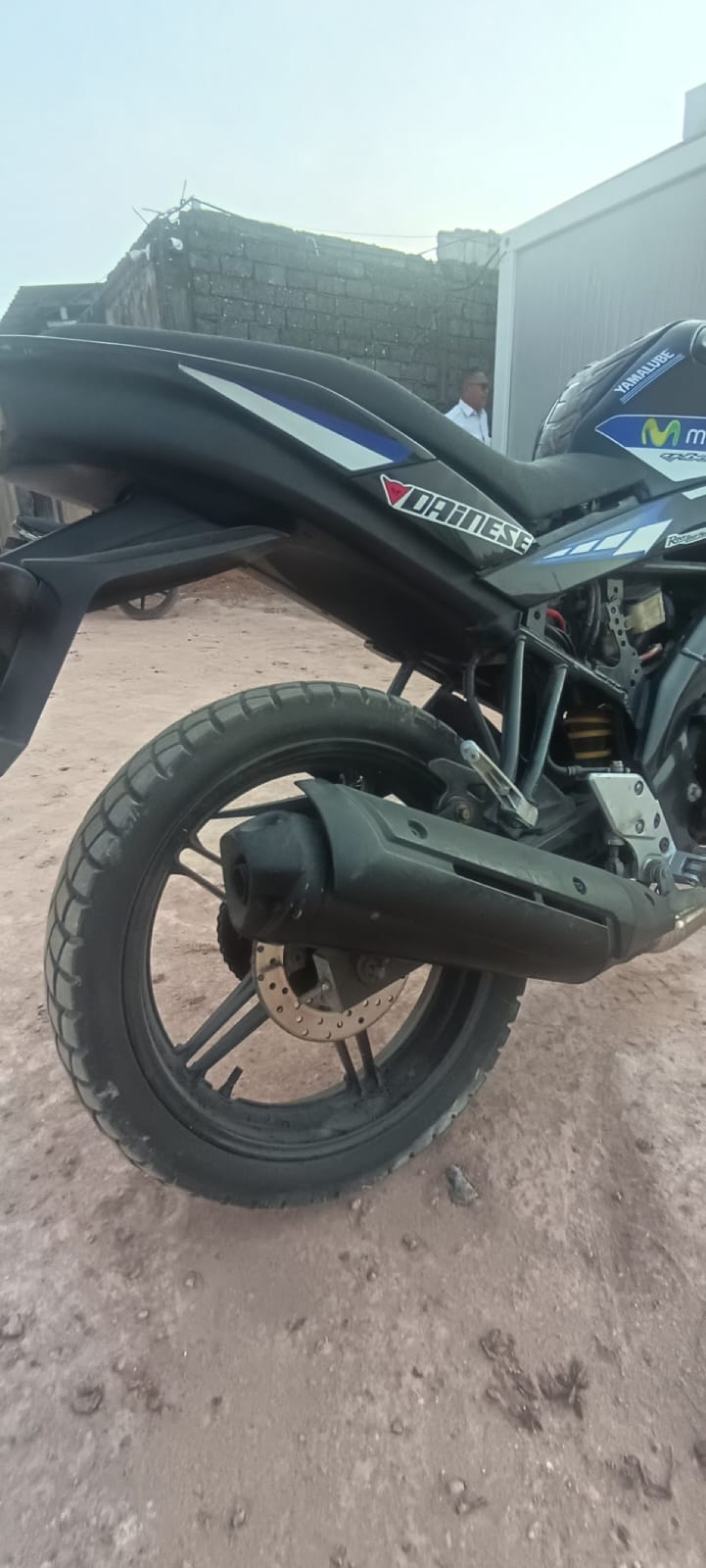 YAMAHA  VIXION