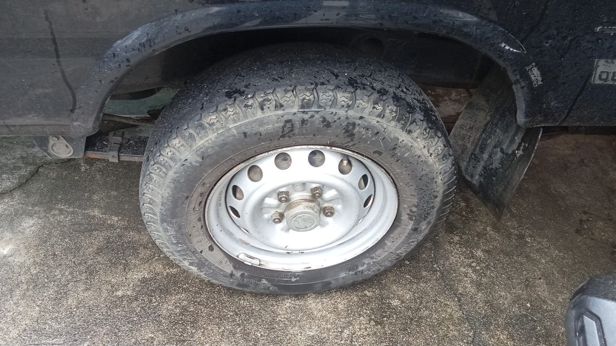 MITSUBISHI  L 300 L300 PU FB-R (4X2)