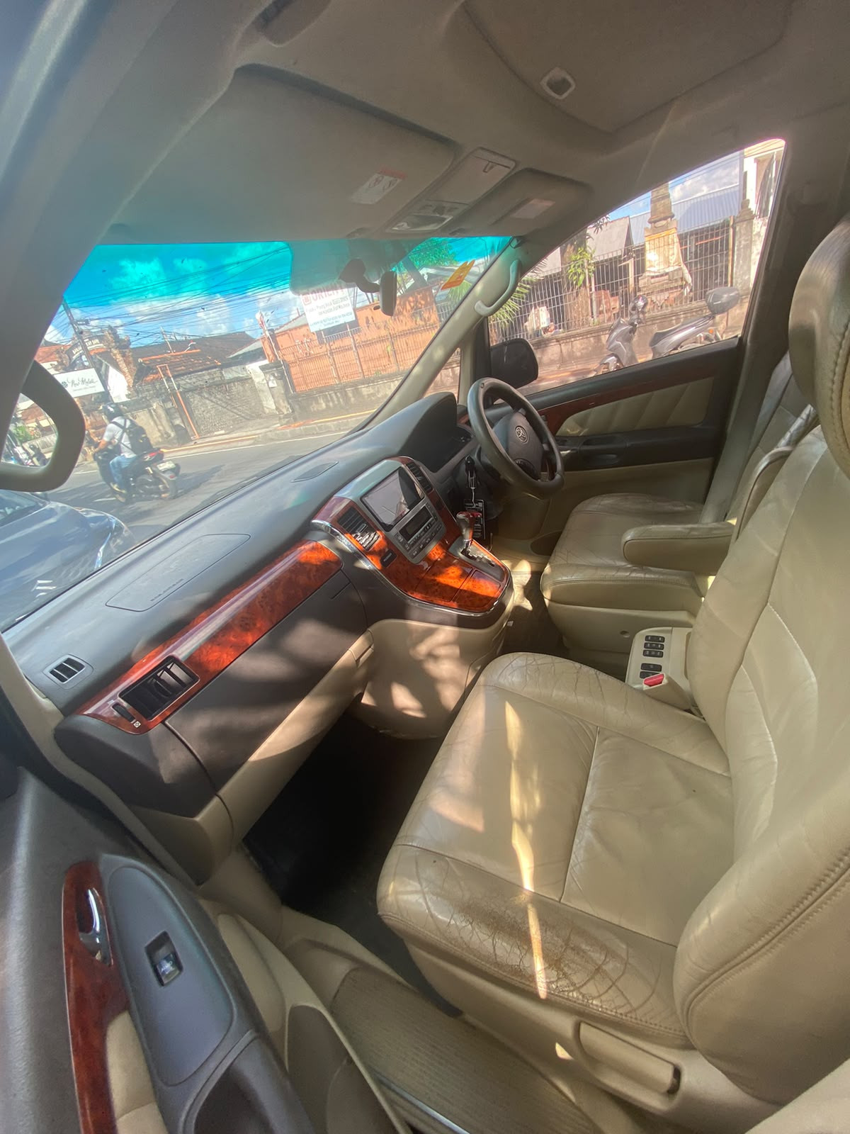 TOYOTA ALPHARD  3.0 2WD A/T