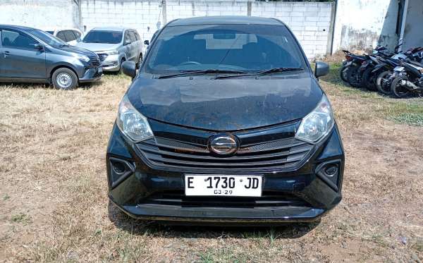 DAIHATSU SIGRA D