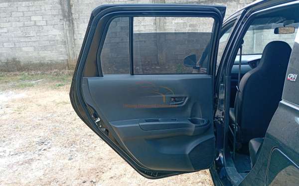 DAIHATSU SIGRA D
