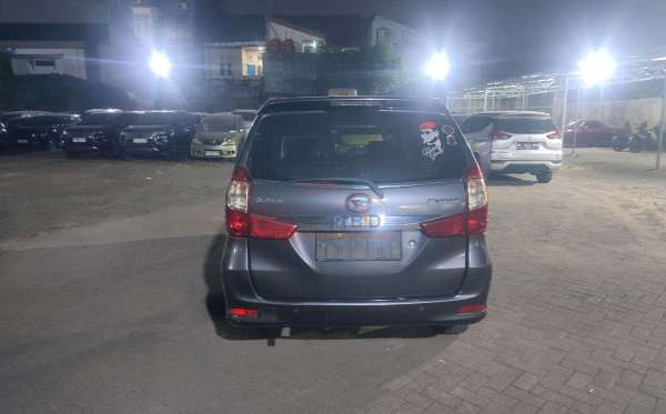 DAIHATSU XENIA