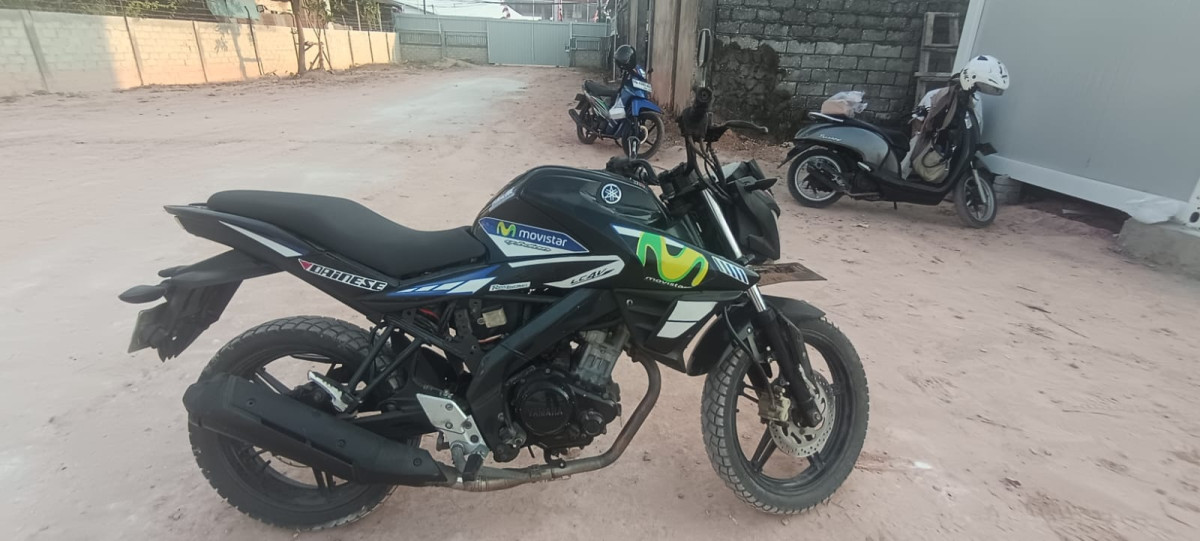 YAMAHA  VIXION