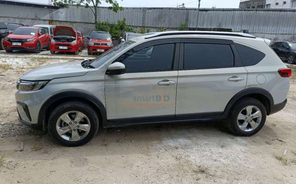 HONDA BR-V DG3 1.5 L E