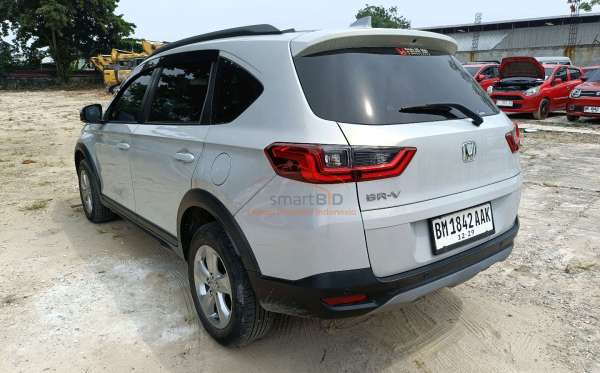HONDA BR-V DG3 1.5 L E