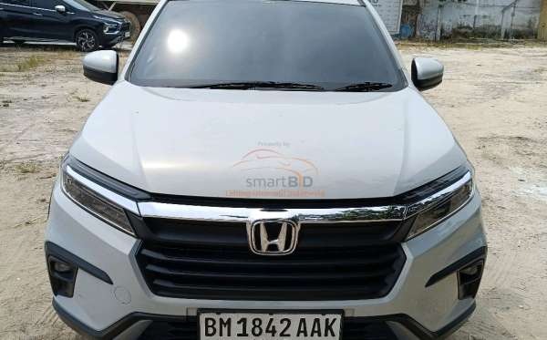 HONDA BR-V DG3 1.5 L E