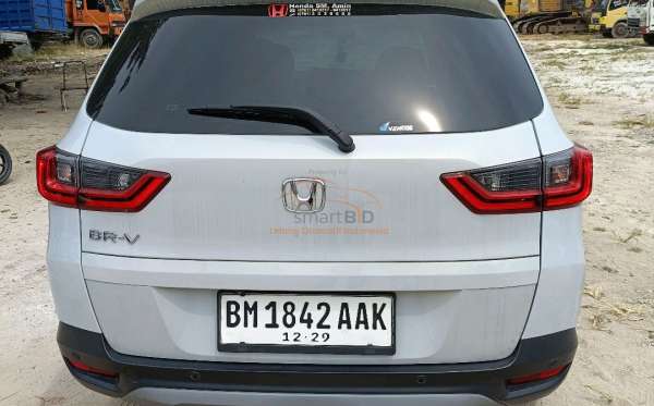 HONDA BR-V DG3 1.5 L E