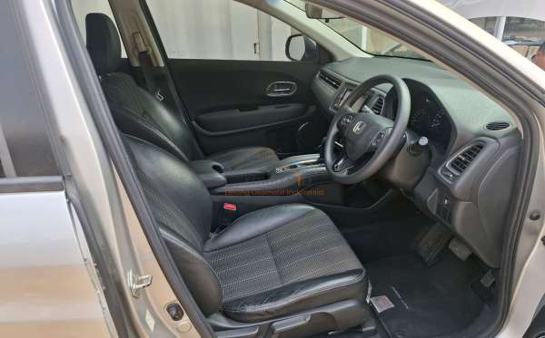 HONDA HRV RU1 1.5 E CVT