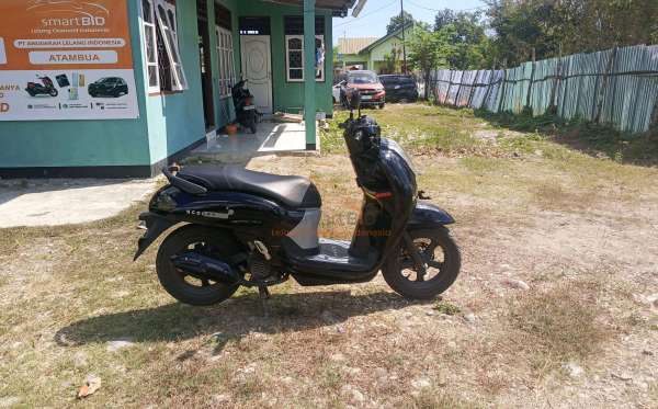 HONDA  SCOOPY