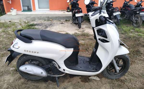 HONDA SCOOPY