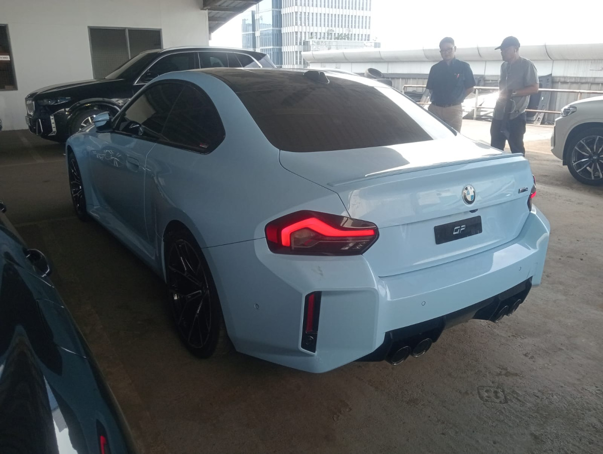BMW M2