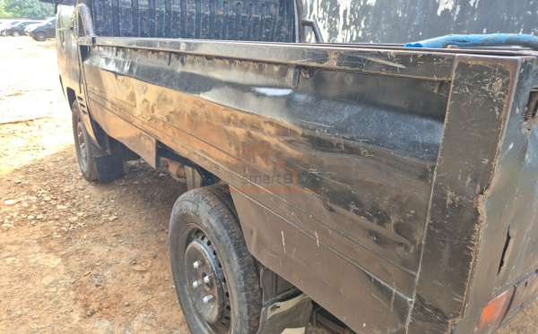 SUZUKI CARRY ST 150