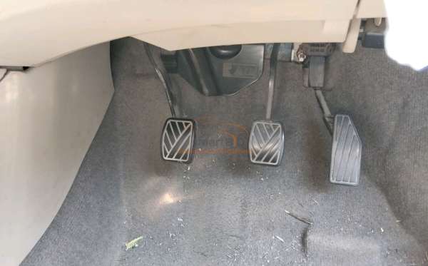 SUZUKI ERTIGA