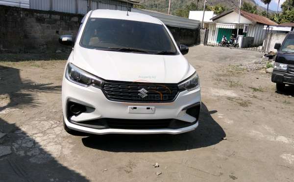 SUZUKI ERTIGA