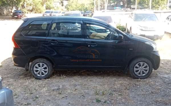 TOYOTA  AVANZA  1.3 E